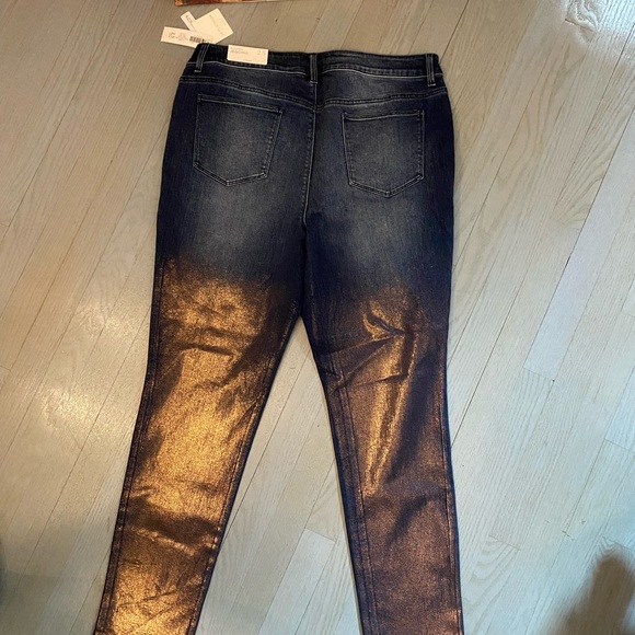 💖NWT CHICO’S JEANS💖 - Picture 5 of 7